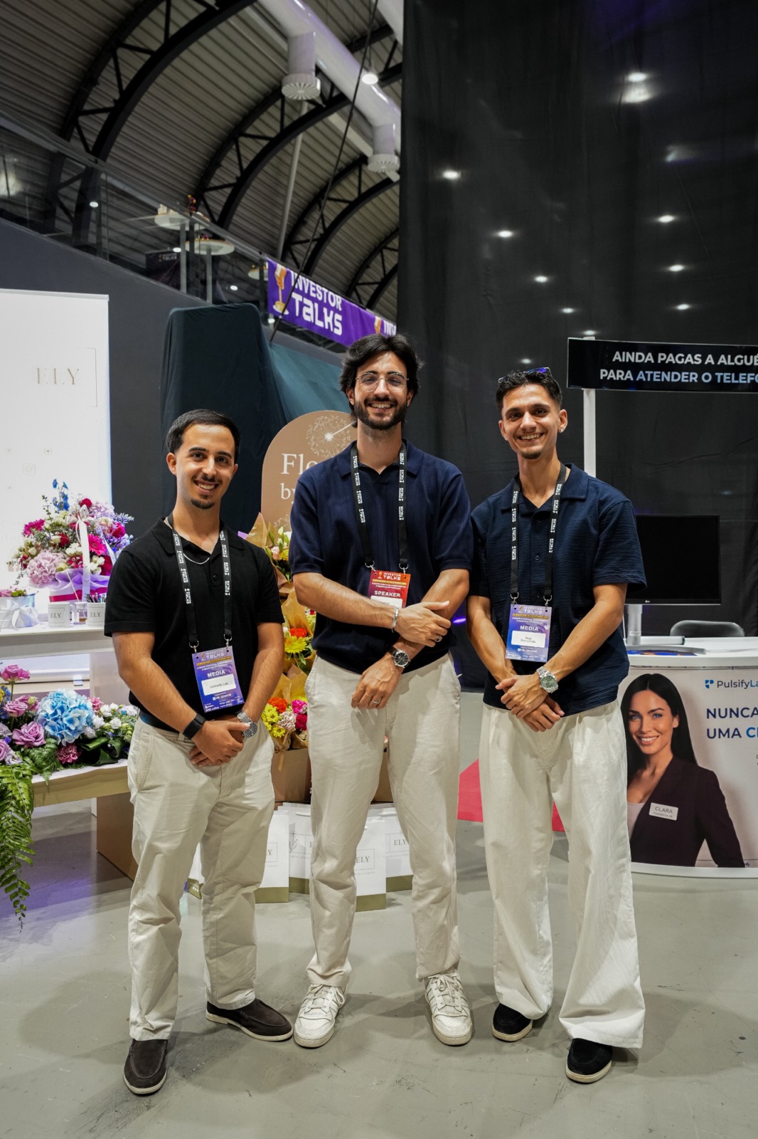 O Gabriel Ferreira com o Leonardo e o Hugo da Heph no Investor Talks